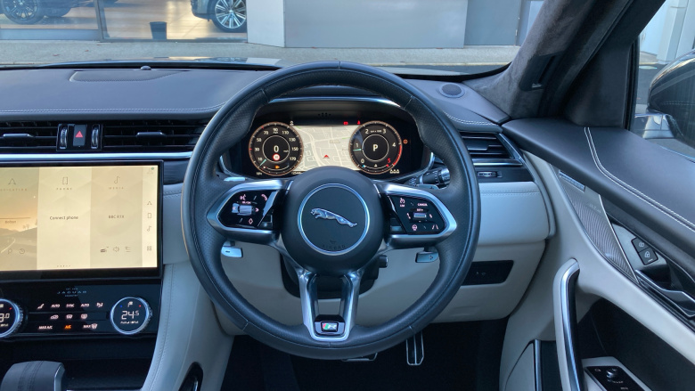 Jaguar F-Pace 2.0 D200 R-Dynamic HSE 5dr Auto AWD Diesel Estate